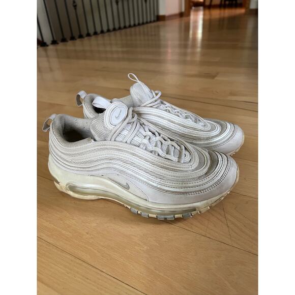 Nike Shoes - Nike White Sneakers